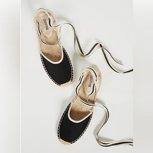 Soludos Women’s Classic Woven Sandal Espadrille Ankle Tie Ups Black & White sz 8